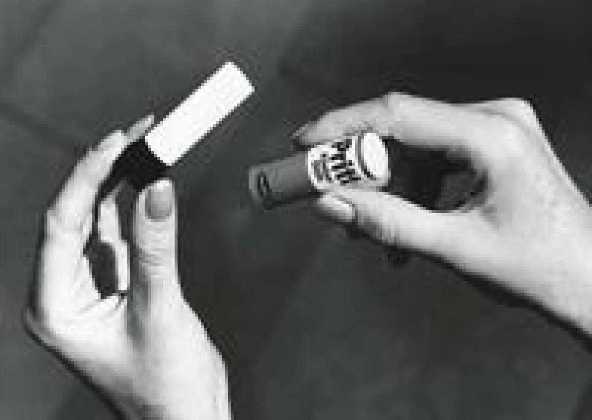 1969 kam der weltweit erste Klebestift auf den Markt. Foto: Henkel