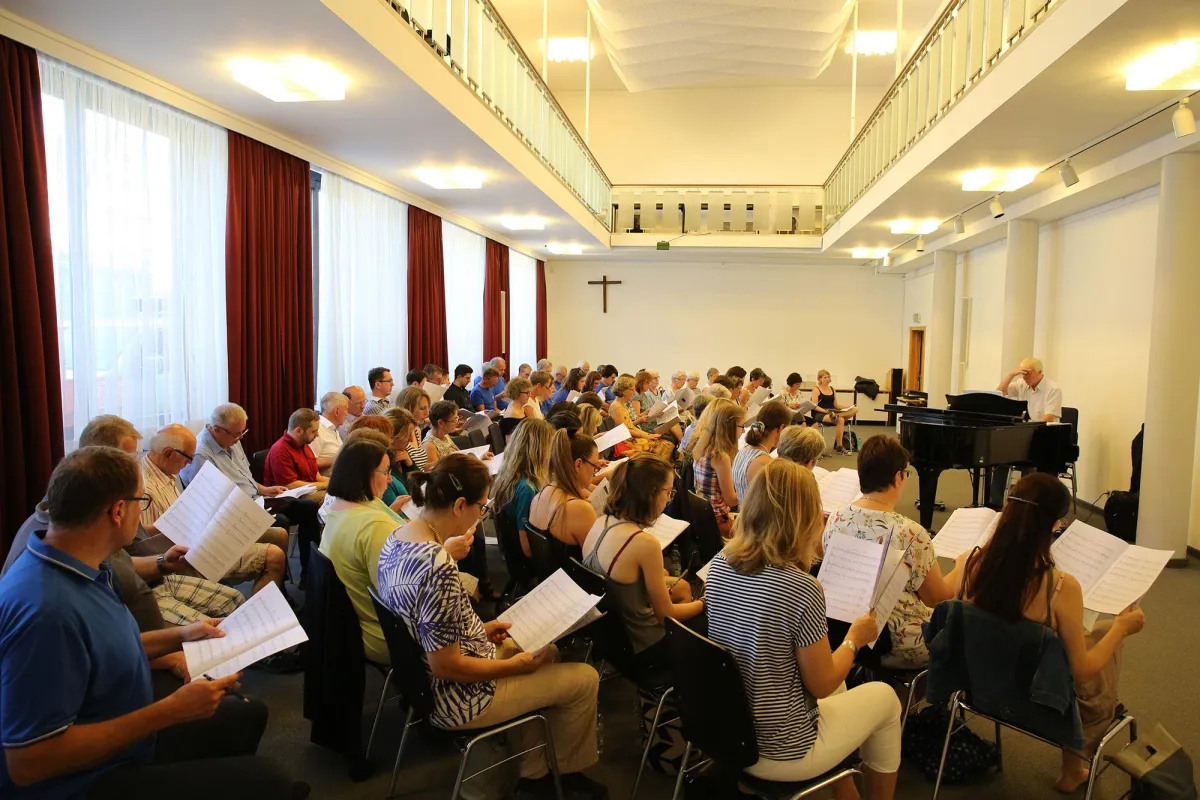 Chorproben in besseren Zeiten: Workshop mit Robert Sund beim Landes-Chorfest im August 2019 in Mainz