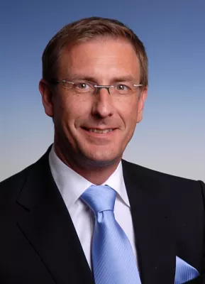 Bild: InfoStore 9 - Meilenstein auf dem Weg zum Enterprise Content Management