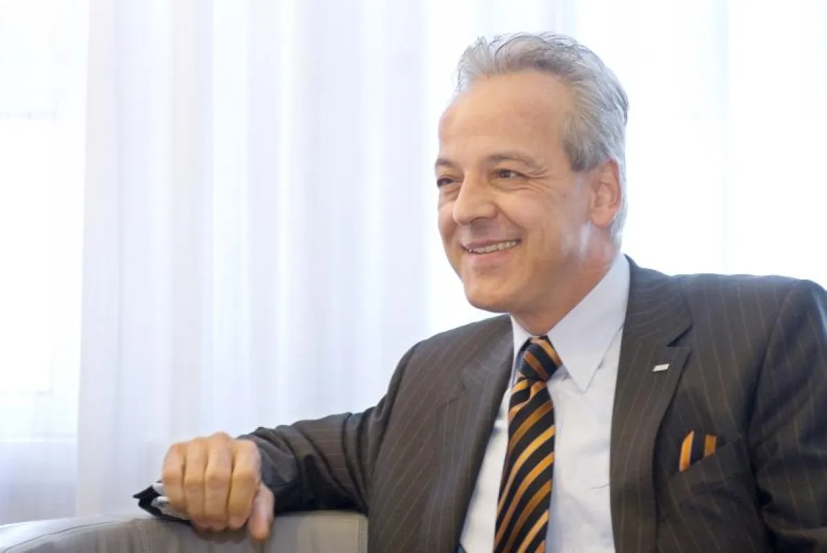 Peter M. Endres, Vorstandsvorsitzender der KarstadtQuelle Versicherungen: