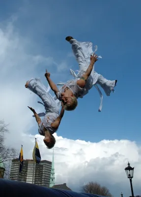 Bild: Caesar Twins: Die GOP Entertainment Group präsentiert Pablo und Pierre Caesar mit ihrer sensationellen Show vom 31. Mai bis 09. Juli im GOP-Varieté Hannover