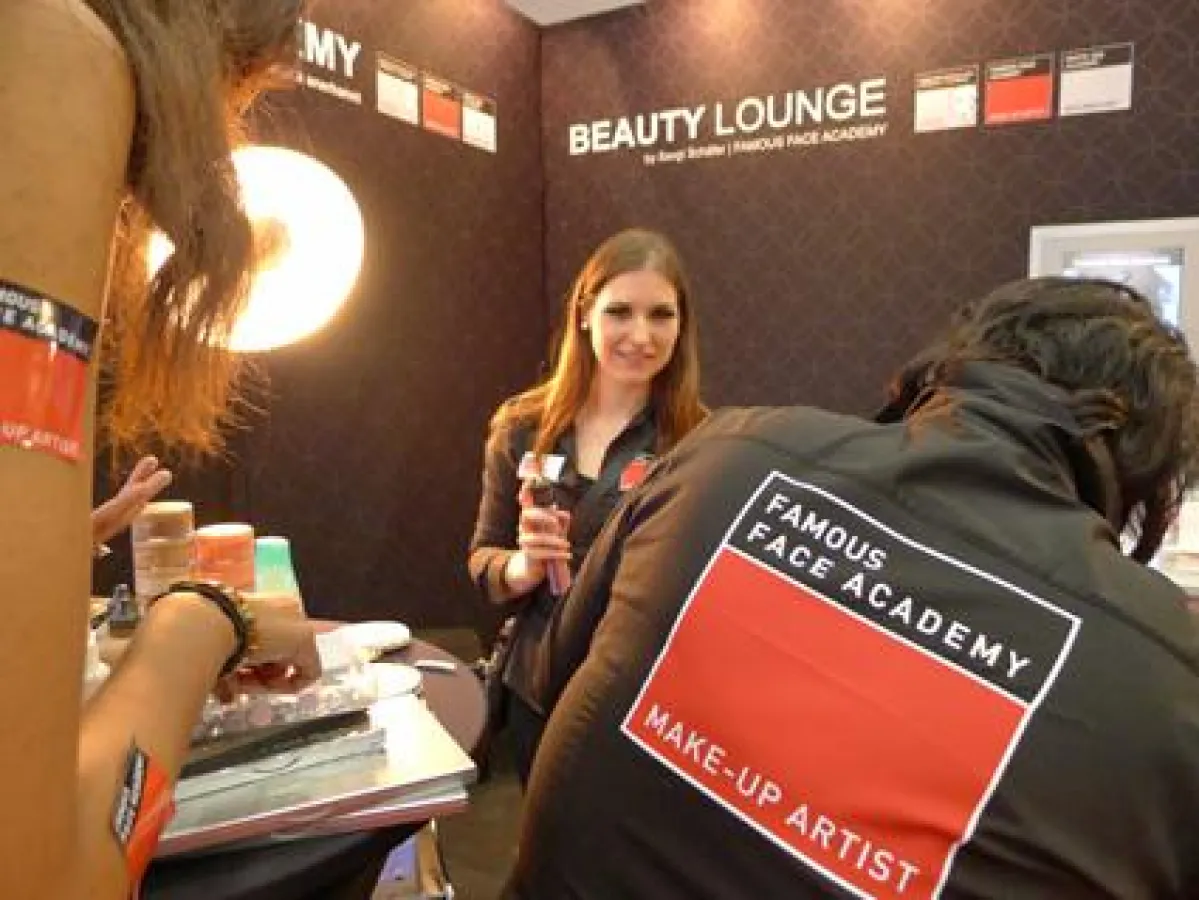 Die Visagistenschule Famous Face Academy auf der Berufsbildungsmesse Rhein/Main