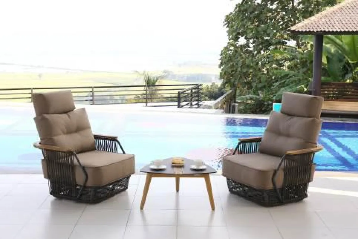 Formschön und mit einem Hauch von Retro-Chic: die neue Flix Lounge von ZEBRA.