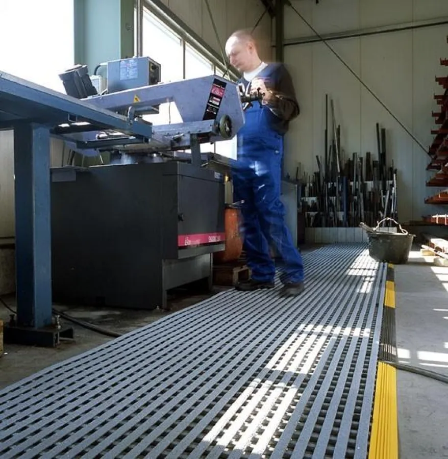 Anti-Ermüdungsmatten für Industrie und Gewerbe - Gelenkschonend und rentabel