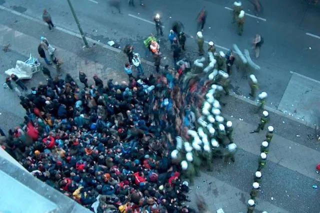 Bild: Kammergerichtsurteil vom 15.12.08 - Räumung der Yorckstr. 59 war rechtswidrig, 145 Strafbefehle ungültig.