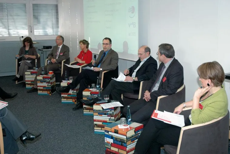 Bild: Bibliotheksentscheider tagen zum Thema "Lobbyarbeit" in Reutlingen