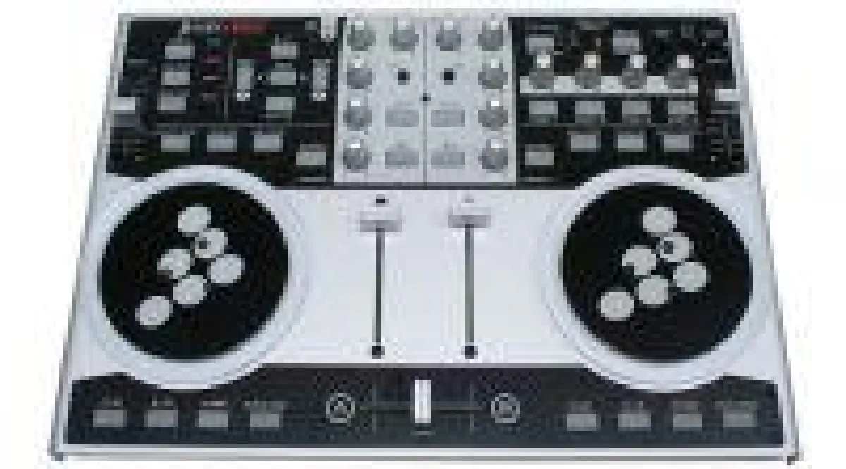 Vestax VCI-100 Controller