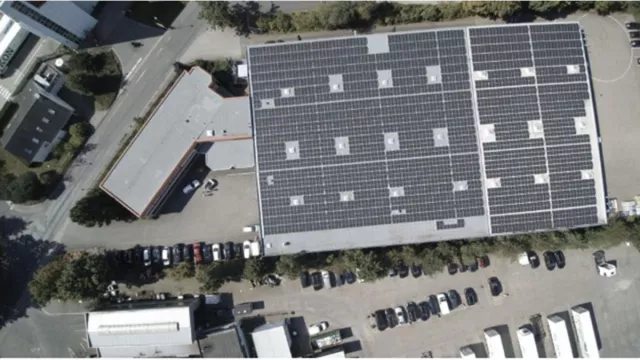 Bild: Frühaufs Dach, Osnabrück: Kompetenzprofil im Dachdeckerhandwerk wird zertifiziert