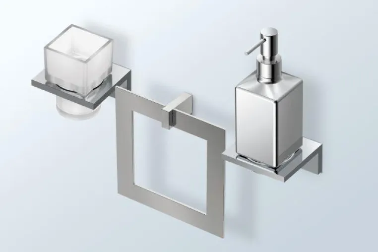 Bild: Kraftvolle und kühne Badästhetik - JADO präsentiert die neuen Accessoires der Armaturenlinie CUBIC