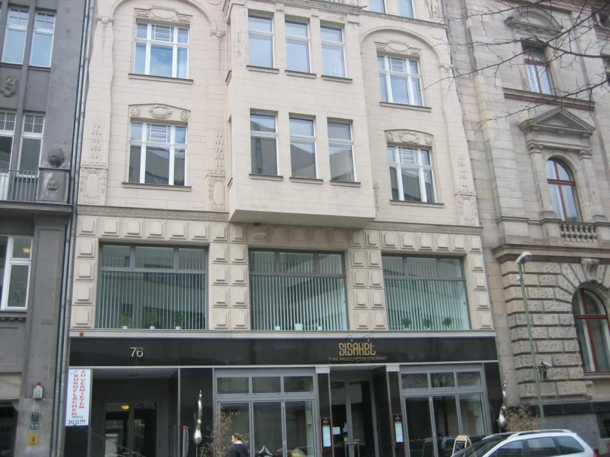 In diesem exklusiven Gebäude in Berlin Mitte eröffnet die ebam Akademie ihr neues Seminarzentrum.