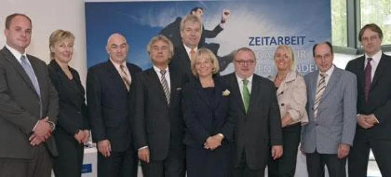 Bild: Ariane Durian als iGZ-Bundesvorsitzende bestätigt