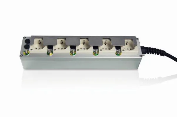 Baaske Medical präsentiert TÜV geprüfte medizinische Steckdosenleiste Bild: Baaske Medical präsentiert TÜV geprüfte medizinische Steckdosenleiste