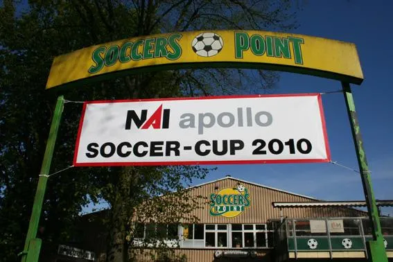 Bild: „4. NAI apollo Soccer Cup 2010“ sponsert Neubau des Kinderhospiz in Erbenheim