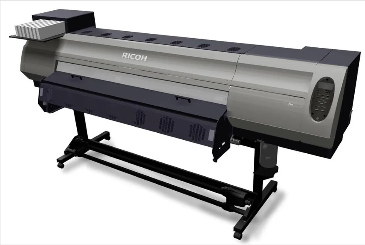 Umweltschonend: Das Farb-Großformat-System Ricoh Pro L4000.