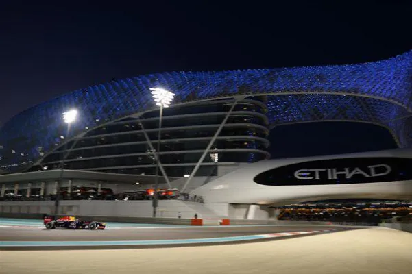 Bild: PlayHugeLottos.com verlost eine VIP-Reise zum Formel-1-Grand-Prix in Abu Dhabi