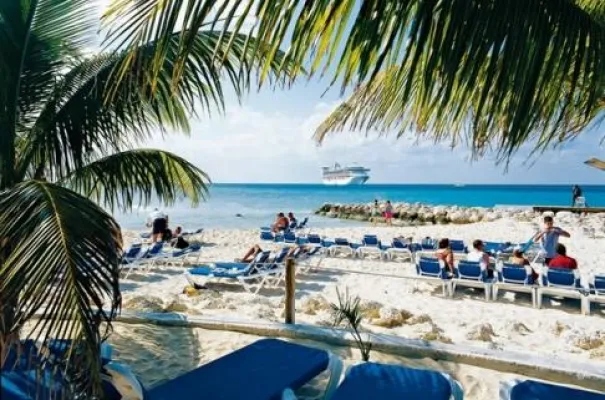 Bild: Carnival Cruise Line nimmt Kurs auf Eleuthera