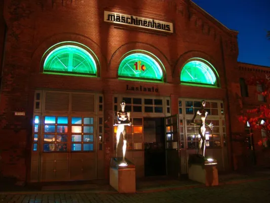 Bild: Podiumsdiskussion "Gegen Homophobie in der Kunst! Aber wie? 23.02.2010 um 20 Uhr im Maschinenhaus Berlin