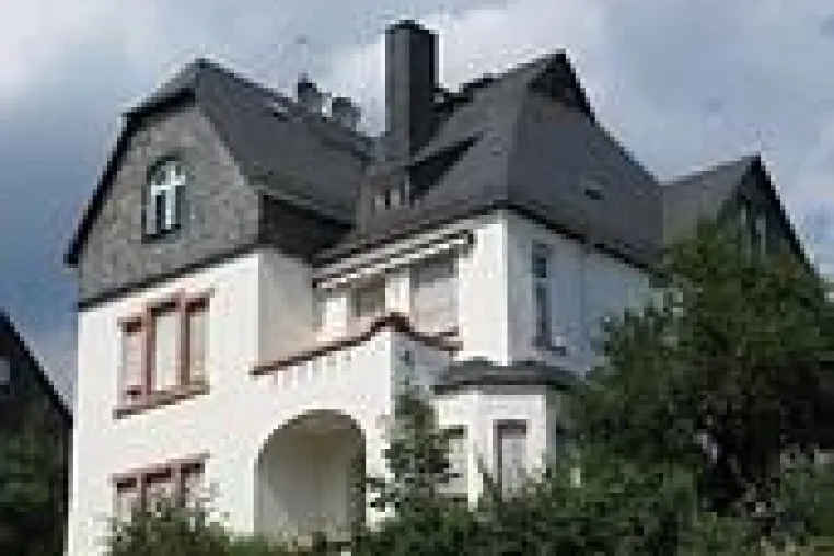 Bild: Hank-Dachbeschichtungen, hochwertige Dachreinigung und Dachbeschichtung mit System – jetzt bundesweit