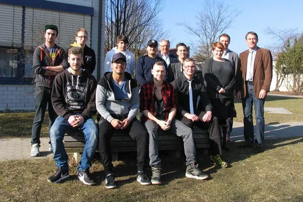 Ausbildung geschafft: Berufsbildungswerk verabschiedet Winterprüflinge Bild: Ausbildung geschafft: Berufsbildungswerk verabschiedet Winterprüflinge