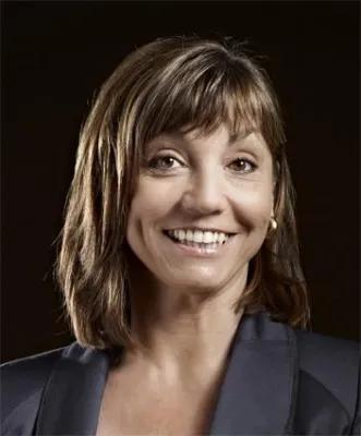 Bild: Barbara Liebermeister spricht beim Businessforum in Deggendorf