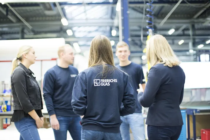 FRERICHS GLAS: Auszeichnung als einer der besten Ausbilder Deutschlands Bild: FRERICHS GLAS: Auszeichnung als einer der besten Ausbilder Deutschlands