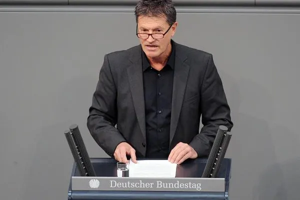 „Berufsbetreuer/innen müssen leistungsgerecht bezahlt werden“ Bild: „Berufsbetreuer/innen müssen leistungsgerecht bezahlt werden“