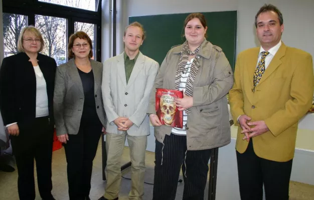 Bild: Wartezeiten auf Medizin-Studienplatz mit Ausbildung zum Biomedizinischen Assistenten überbrücken