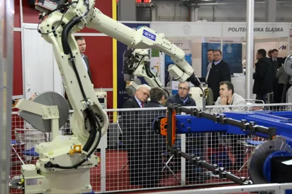 Bild: STOM-TOOL: 9. Internationale Messe für die Werkzeugmaschinenbranche in Polen im März 2016