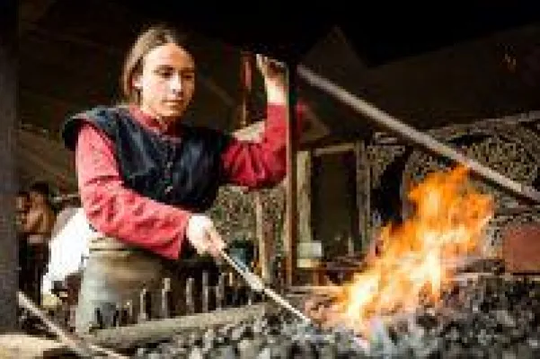 Bild: Martinsmarkt auf Burg Satzvey am 7. November