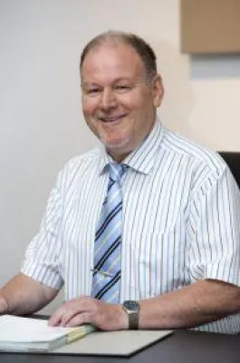 Bild: Friedrich Bechtold 40 Jahre bei Feederle - Vom Azubi zum Prokuristen