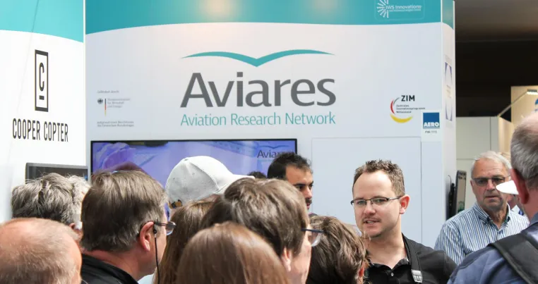 Bild: Gemeinschaftsstand für unbemannte Luftfahrt auf der AERO 2019
