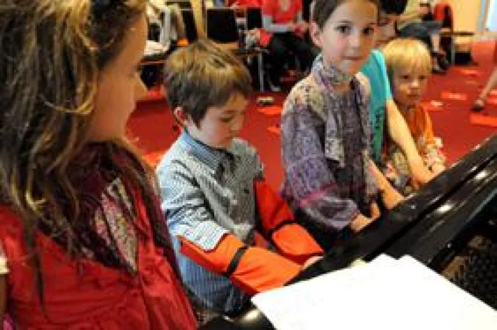 Bild: Bunt und klangvoll - Kindertag im Münchner Steinway Haus
