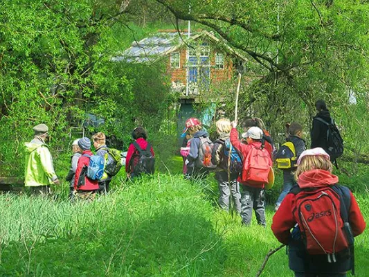 Kooperation mit Alb-Guides verlängert - Natur-Erlebnis für Schulklassen Bild: Kooperation mit Alb-Guides verlängert - Natur-Erlebnis für Schulklassen