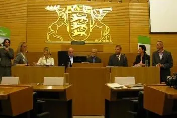 Orientierungsplan „Ja“? KITA - Bündnis Baden Württemberg diskutiert als Experten im Landtag Bild: Orientierungsplan „Ja“? KITA - Bündnis Baden Württemberg diskutiert als Experten im Landtag