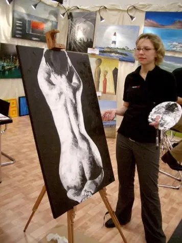 Bild: Messe-Highlight auf der Ambiente 2006: Live-Malerei am Stand von neos art