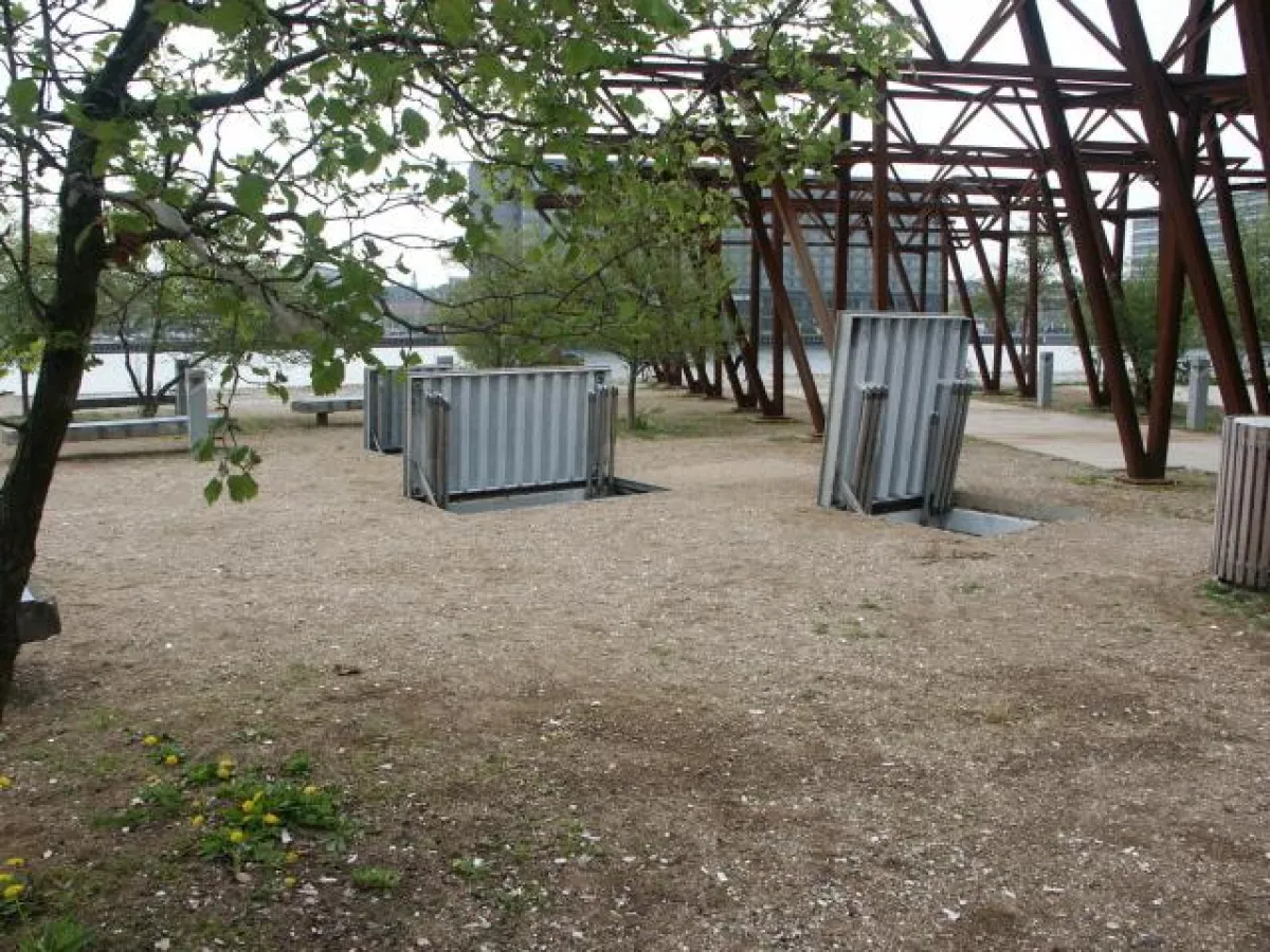 Die Firma Gerhardt Christensen ist auf Schachtabdeckungen spezialisiert, die sich perfekt dem Umfeld anpassen. Foto: PR