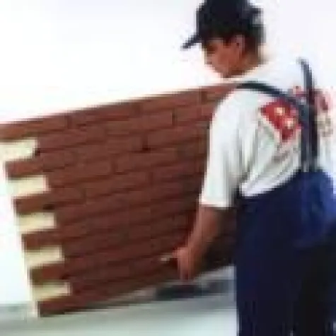 Bild: Klinker und Dämmung in einem Bauelement