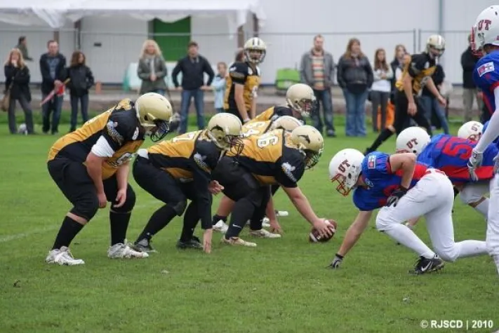 American Football: Paderborn Dolphins auf der Suche nach jungen Talenten Bild: American Football: Paderborn Dolphins auf der Suche nach jungen Talenten