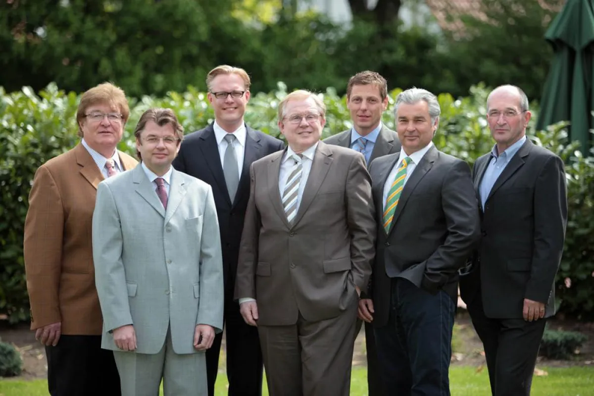 v.l.n.r. Konrad Kruse, Axel Schmidt, Arne Schmidt, Ulrich Schmidt, Burkhard Revers, Axel Lankes, Robert Hess