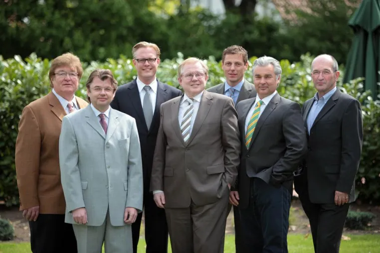 SCHMIDTGRUPPE - Führungsteam neu formiert Bild: SCHMIDTGRUPPE - Führungsteam neu formiert