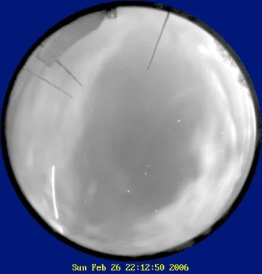 Bild: UFOs, Himmelsphänomen oder was am Sonntagabend über Hamburg?