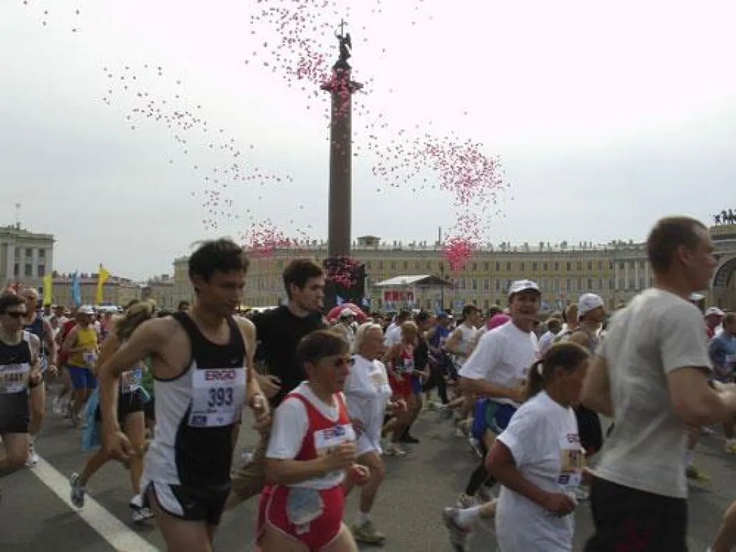 Foto:ERGO-Russ: Marathonstart