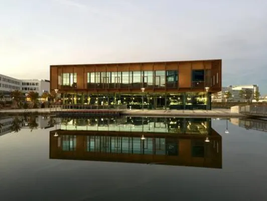 Bild: Führungen im Business Campus: 'Architektouren' zum Restaurant 'freiraum'