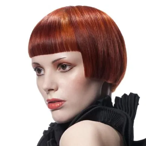 STRAIGHT, die neue Frisurenkollektion von JeanLuc Paris Bild: STRAIGHT, die neue Frisurenkollektion von JeanLuc Paris