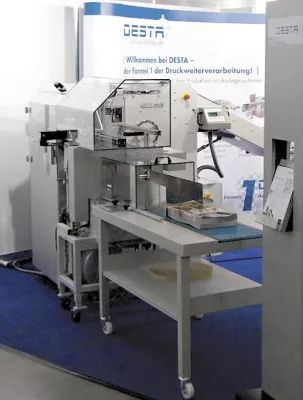 Bild: DESTA Auslagen für volle Leistung im Postpress-Bereich