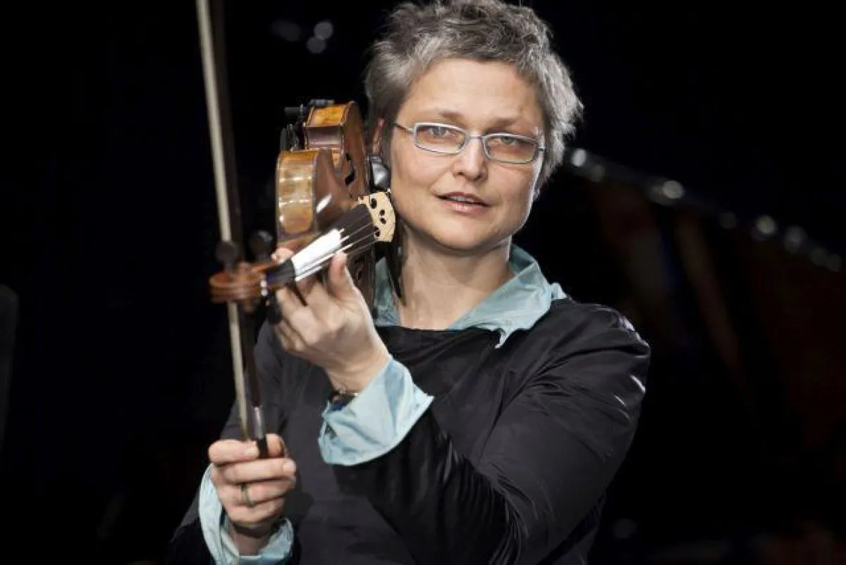 Musikerin Evelyn Fink-Mennel. Projektleiterin des Forschungsprojektes