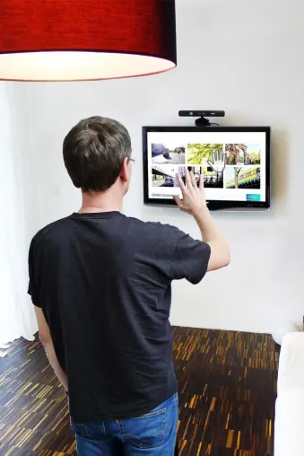 Berührungslose PC-Steuerung mit Microsoft® Kinect Xbox One Bild: Berührungslose PC-Steuerung mit Microsoft® Kinect Xbox One