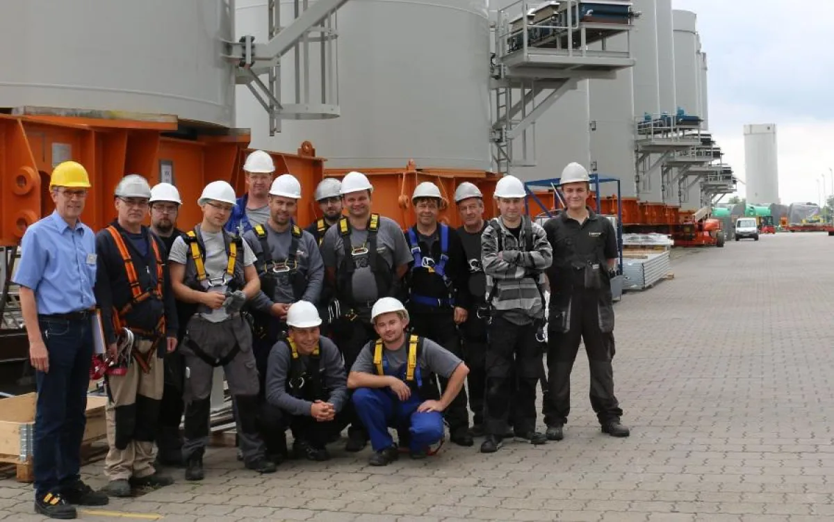 Team des Logistik- und Produktionsoptimierers Benway Solutions im Einsatz in Bremerhaven