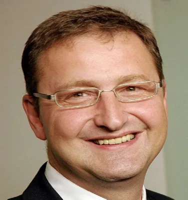 Bild: Bundesverband zertifiziert Finanzberatungskonzept für Menschen 50Plus