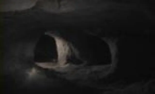 Bild: Deutschlands wohl seltenste Immobilie - eine 5000 qm private Höhle ist zu verkaufen